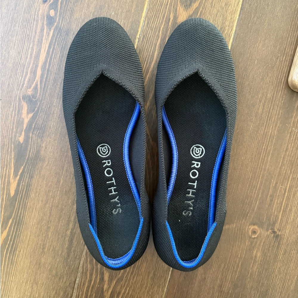 Rothy's Women’s Black Flats with Blue Trim